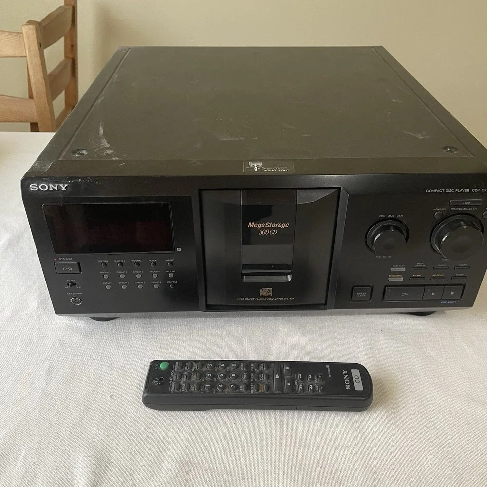Sony Mega Storage 300 Disc CD Changer/Player CDP-CX355 Works Tested With Remote
